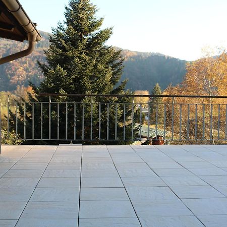 Top Five See & Bergblick - Haus Seepromenade Döbriach Exteriör bild